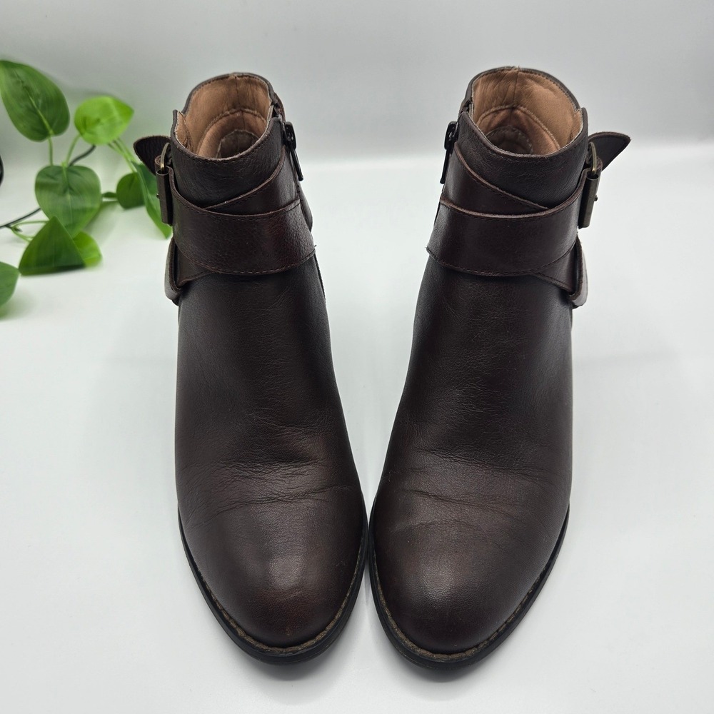 Vionic Trinity Ankle Booties Brown Leather Buckle Strap Size 7M Heel Support - Picture 2 of 8